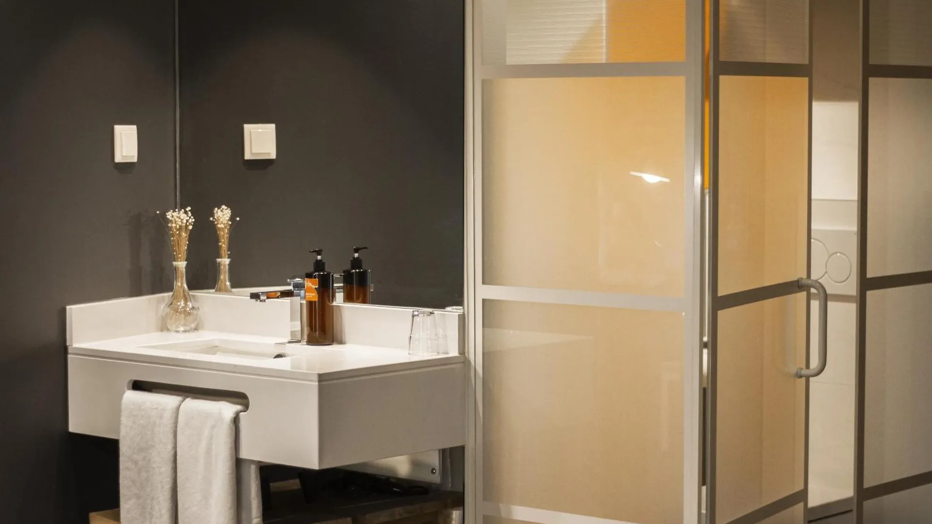 Room Select Liberdade Lisbon